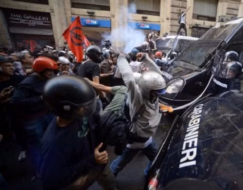 Tỷ lệ thất nghiệp khiến Italia chìm vào khủng hoảng.