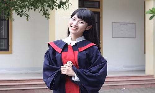 Dan nu sinh xinh dep, tai nang bat ngo noi tieng-Hinh-2