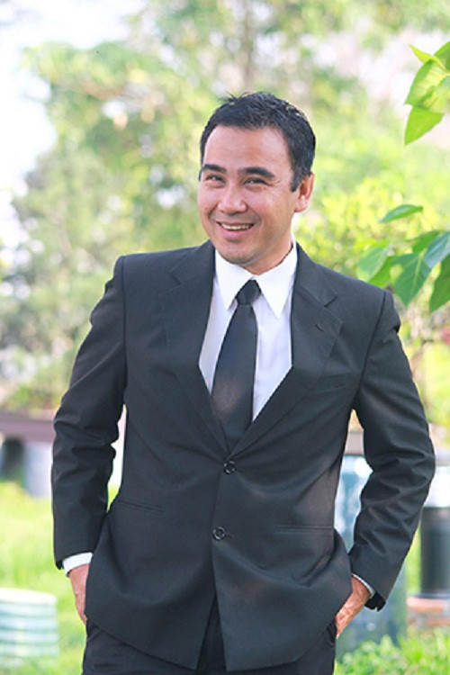 Quyền Linh hiện là 1 MC đắt show