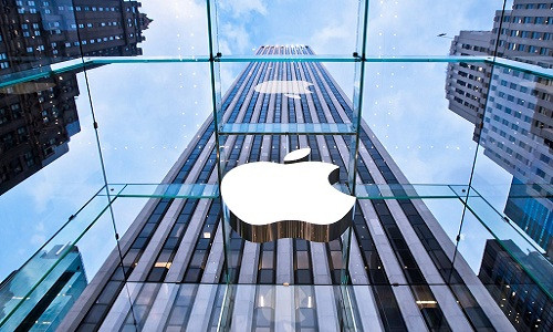 Nếu để ý, chúng ta sẽ thấy những đại lý của của Apple chỉ tập trung bày bán mặt hàng của hãng. Chiến lược này giúp nhân viên cửa hàng của Apple có được thông tin đầy đủ nhất về sản phẩm. Ảnh: Inc.