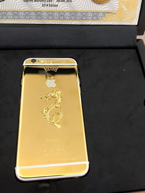 iPhone 6 mạ vàng của ông hoàng nhạc Việt là chiếc có số thứ tự 88 trong tổng số 199 chiếc được sản xuất. Ảnh: Facebook Đàm Vĩnh Hưng.