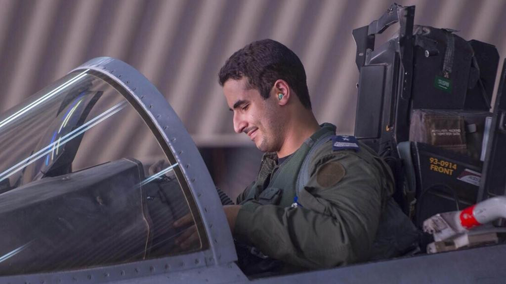 Chan dung Hoang tu Khalid co the thay the Thai tu Saudi Arabia-Hinh-9