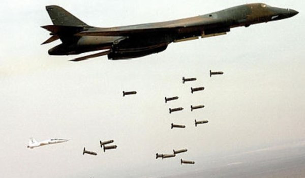 Trong khi đó, theo hãng Fars (Iran) ngày 18/10, SDF cũng hứng chịu tổn thất khi liên quân Mỹ không kích nhầm căn cứ của lực lượng này tại Deir Ezzor, khiến ít nhất 20 chiến binh SDF thương vong. Ảnh: FNA.