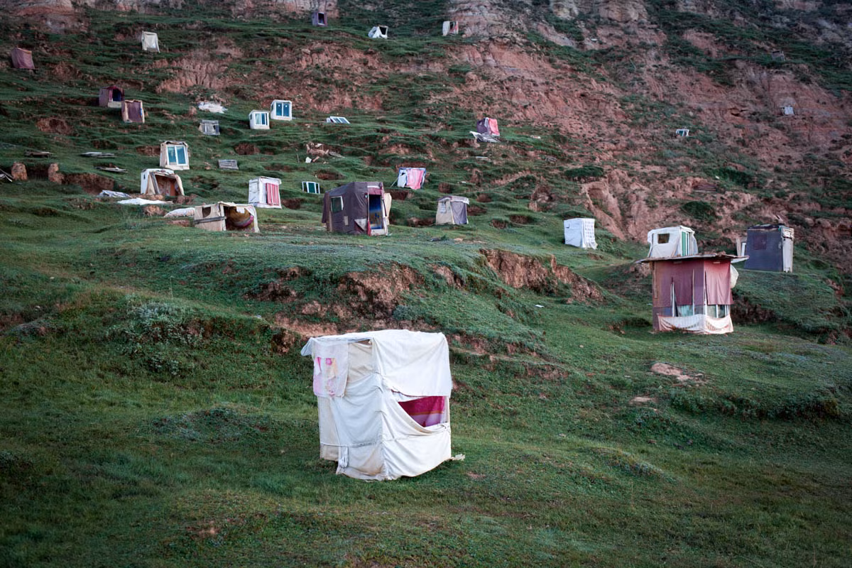 Cuoc song trong tu vien Phat giao lon nhat the gioi-Hinh-3