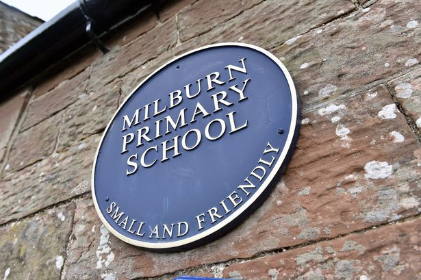 Ky la ngoi truong nho nhat nuoc Anh chi voi 6 hoc sinh