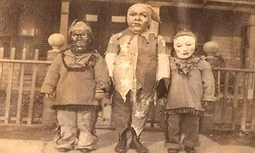 Rung ron cach hoa trang dip Halloween 100 nam truoc-Hinh-8