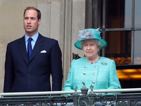 Hồi nhỏ, Hoàng tử William cũng có tên thân mật dành cho Nữ hoàng Elizabeth. Anh từng gọi bà nội là “Gary” vì lúc đó không phát âm đúng từ “Granny” (bà). Ảnh: Zimbio.