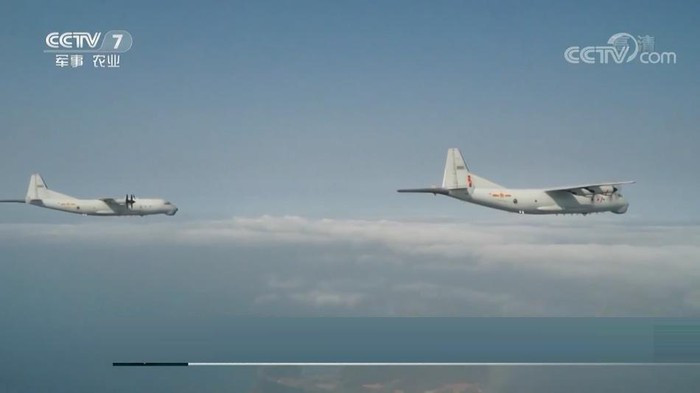 Cơ quan phòng vệ đảo Đài Loan ngày 21-9 thông báo thay đổi quy tắc giao chiến, cho phép binh sĩ "tấn công trước" để tự vệ, nhưng yêu cầu họ tuân thủ nghiêm ngặt quy định không làm leo thang căng thẳng với Bắc Kinh.