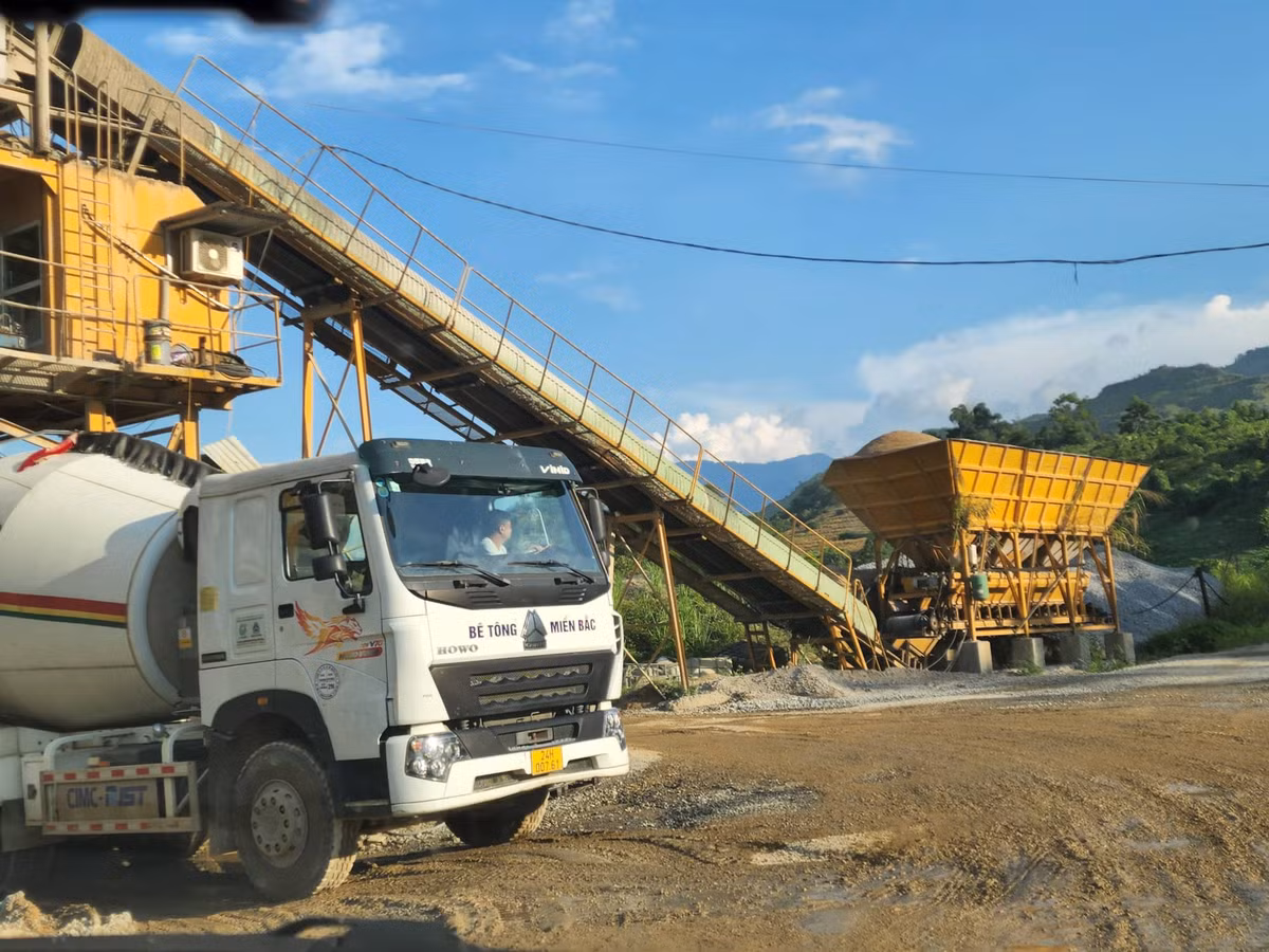 Ai “chong lung” cho sai pham cua tram tron be tong Mien Bac?