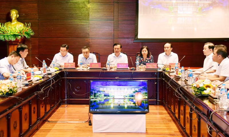 Lanh dao Ha Noi thi sat, go vuong 5 du an quan trong-Hinh-11