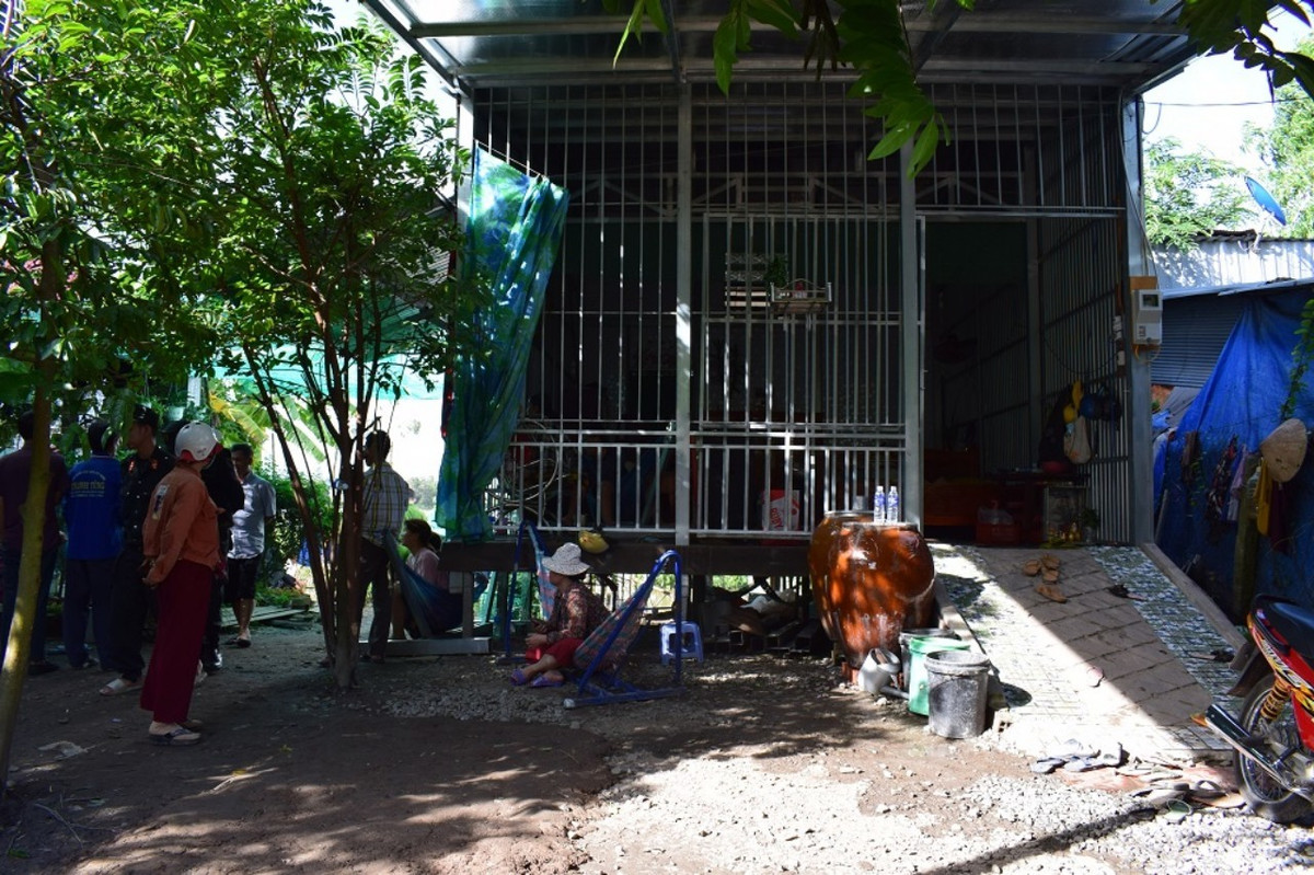 Công an An Giang thông tin vụ CSCĐ nổ súng trúng người phụ nữ Cong an An Giang thong tin vu CSCD no sung trung nguoi phu nu