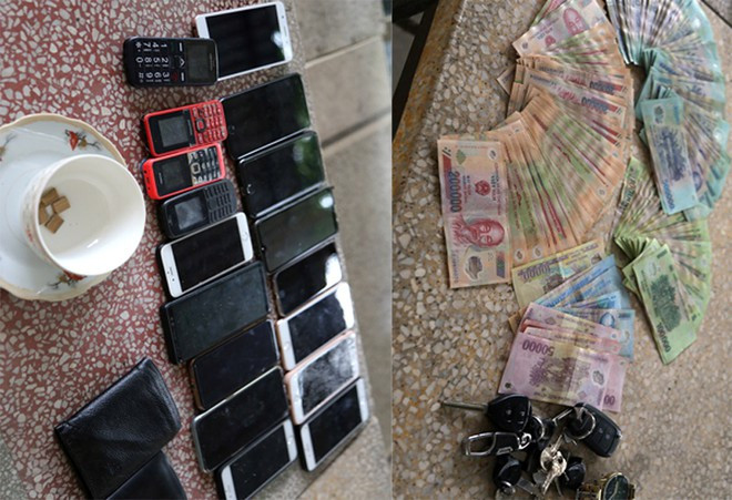  7. Bắt quả tang 15 đối tượng đang “say máu” bên chiếu bạc: Ngày 5/11, Công an TP Phúc Yên, tỉnh Vĩnh Phúc cho biết vừa triệt phá sới bạc, bắt quả tang 15 con bạc đang sát phạt dưới hình thức đánh xóc đĩa ăn tiền. Tại hiện trường, cơ quan công an thu giữ 1 chiếc đĩa sứ, 1 chiếc bát sứ, 4 quân vị, gần 100 triệu đồng và nhiều tang vật liên quan. 