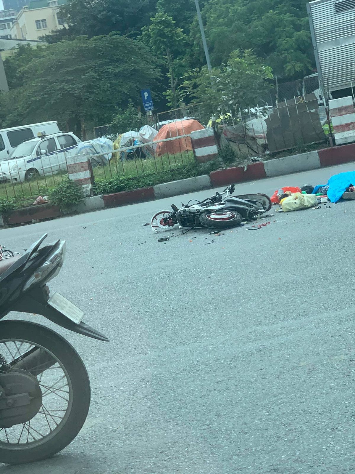 Tuy nhiên, sau khi gây tai nạn, ô tô tải không dừng lại mà bỏ chạy khỏi hiện trường ngay sau đó. 