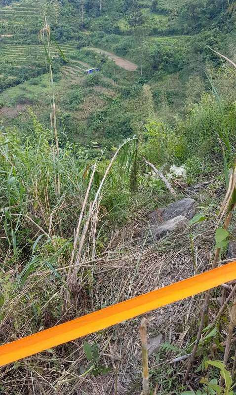 Lãnh đạo UBND huyện Đồng Văn, tỉnh Hà Giang cho biết, 4 nạn nhận bị thương hiện sức khỏe đã ổn định không nguy hiểm đến tính mạng. Trong đó, lái xe là anh Sùng Mí Quả bị thương nặng nhất, đang được điều trị tại Bệnh viện Đa khoa tỉnh Hà Giang, 3 người còn lại đã được chuyển về Hà Nội để tiếp tục theo dõi và điều trị.