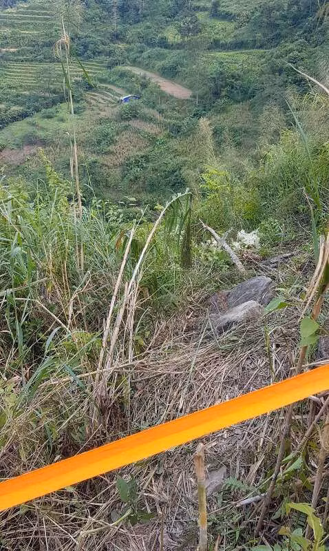 Lãnh đạo UBND huyện Đồng Văn, tỉnh Hà Giang cho biết, 4 nạn nhận bị thương hiện sức khỏe đã ổn định không nguy hiểm đến tính mạng. Trong đó, lái xe là anh Sùng Mí Quả bị thương nặng nhất, đang được điều trị tại Bệnh viện Đa khoa tỉnh Hà Giang, 3 người còn lại đã được chuyển về Hà Nội để tiếp tục theo dõi và điều trị.