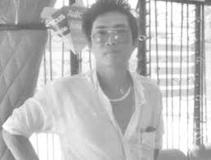 Trong một lần theo Đại Cathay đi đánh nhóm giang hồ khác, Lâm đã liều chết để mở đường cho đại ca thoát chết. Tuy nhiên, Lâm bị đối thủ chém đứt một ngón tay và từ đó gã có cái tên Lâm chín ngón.