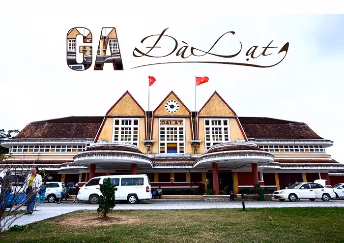 Tọa lạc ở con dốc đường Yersin, nhà ga Đà Lạt được Pháp khởi công xây dựng từ năm 1932 và hoàn thành vào 1938. Đây là tuyến đường sắt nối Phan Rang - Đà Lạt với độ dài 84 km.