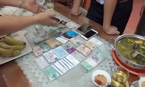 Dieu tra vu “nha bao nhan tien“: Cong an trieu tap them phong vien