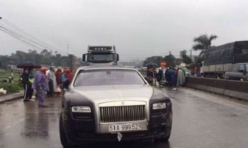 Sieu xe Rolls Royce dam chet nguoi o Ha Tinh