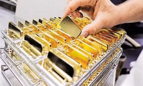 Gia vang tuot doc khong phanh, cham day 7 tuan