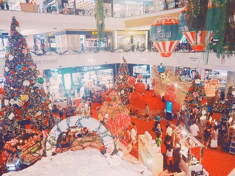 Cách sân bay quốc tế Kuala Lumpur (KLIA) khoảng 30 phút lái xe, IOI City Mall là điểm dừng chân mua sắm và tham gia nhiều trò chơi mạo hiểm của du khách. Ảnh: Klnow.