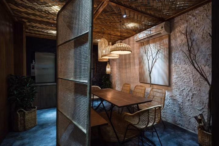 Không gian riêng tư và lãng mạn.