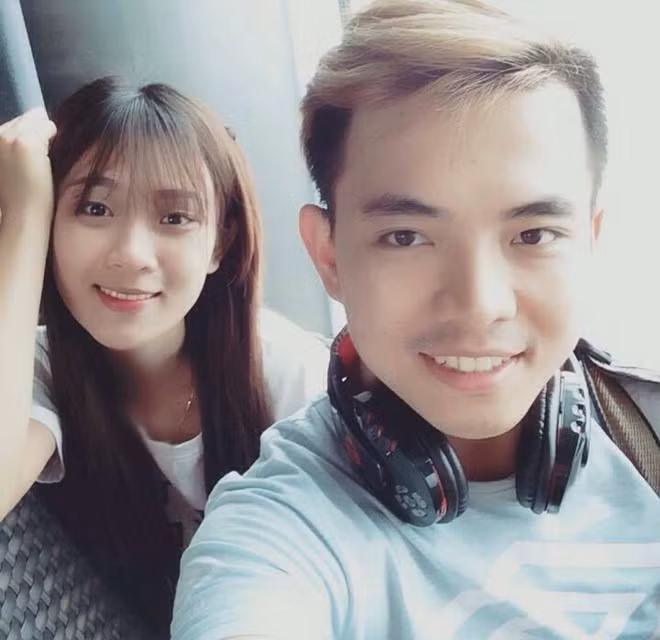 "Anh chị tôi không may mắn nhưng đồng cảm và thấu hiểu cho nhau nên họ sống rất tốt. Cả hai cùng mở tiệm làm đầu tại nhà và sinh sống bằng chính sức lao động của mình", người em họ cho biết.