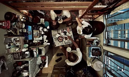 Cuoc song ngat tho trong "nha quan tai" o Hong Kong