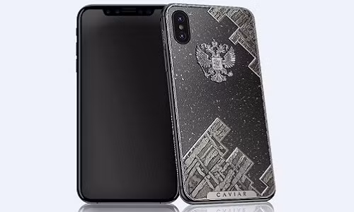 Tuy nhiên, những phiên bản đặc biệt của smartphone cao cấp này đã bắt đầu được chào bán trên mạng. Ảnh: Phonearena.