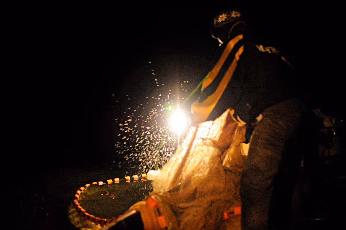 He lo hinh anh san ca khung giua song it nguoi biet