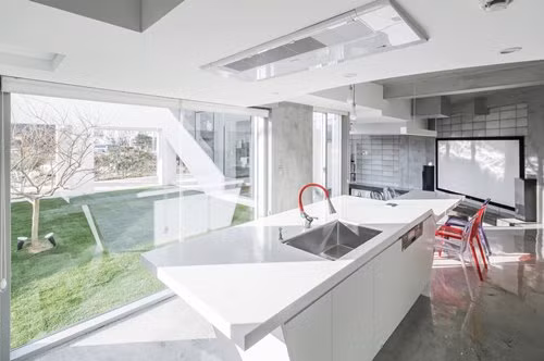 Kiểu thiết kế bàn ăn, uống nước, ghế vô cùng đơn giản.