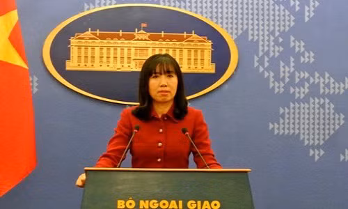 Viet Nam bay to quan diem ve cang thang ngoai giao o Qatar