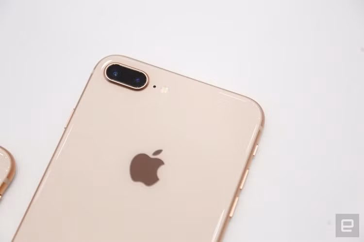 Camera trên bộ đôi 8 và 8 Plus được nâng cấp cho việc trải nghiệm chụp ảnh của người dùng tốt hơn.