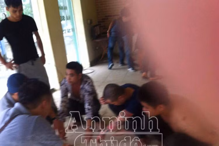 Ba tên cướp nguy hiểm không ngờ bị bắt vào "phút bù giờ".