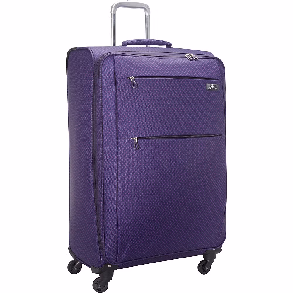 Về chất liệu, vali có hai loại phổ biến là vải và vali vỏ cứng. Mỗi loại có ưu và nhược điểm riêng. Vali vải đựng được nhiều đồ vì có thể nới rộng thêm 5cm. Ảnh: Valikeo.