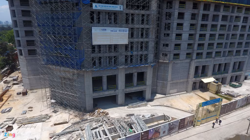 Giá trên thị trường rao bán căn tại dự án này từ 80-100 triệu đồng/m2. Theo đó, giá trung bình một căn hộ rẻ nhất vào khoảng 6 tỷ đồng, đắt nhất lên đến hàng chục tỷ đồng.