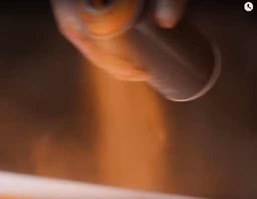 ...sơn màu. Ảnh: Phone Arena.