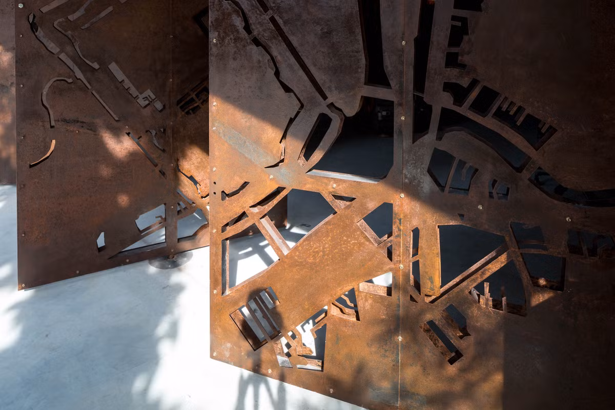 Họa tiết khiến người ta liên tưởng đến những ngôi nhà cổ.