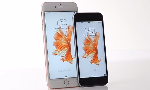 Apple cũng giảm 100 USD cho iPhone 6S và 6S Plus. Cụ thể iPhone 6S có giá khởi điểm 449 USD (10,2 triệu đồng) và giá thấp nhất cho iPhone 6S Plus là 549 USD (12,5 triệu đồng). Ảnh: Engadget.