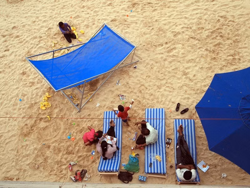 Sau 14 năm hoạt động, các bãi biển nhân tạo tại đây trở thành điểm nhấn du lịch, thu hút du khách trong nước và quốc tế của Paris. Ảnh: Amusing Planet.