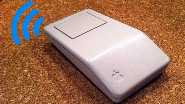 Bất ngờ với chuột máy tính biến thành bộ phát Wifi. Ảnh: Lifehacker.