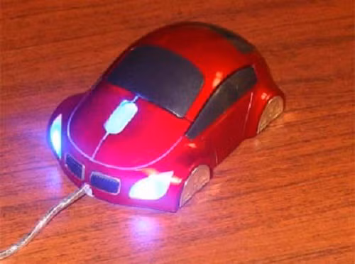 Có thể sáng tạo thành ô tô đồ chơi cho trẻ. Ảnh: GeekAlerts.