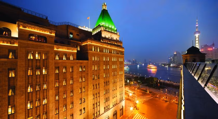 Fairmont Peace là một trong những khách sạn sang trọng bậc nhất tại Thượng Hải.