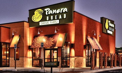 Sự thay đổi của Panera Bread gần đây như tập trung giao hàng đã thu hút một lượng khách hàng đông đảo trong giới trẻ. Điều này góp phần giúp Panera Bread chuyển từ chế độ phục hồi sang giai đoạn tăng trường. Ảnh: Odyssey.
