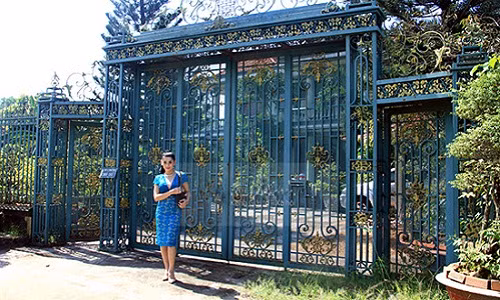 Tiến hành phẫu thuật chuyển giới khá muộn nhưng nhan sắc tuổi 40 của Lâm Khánh Chi vẫn được nhiều người khen ngợi.