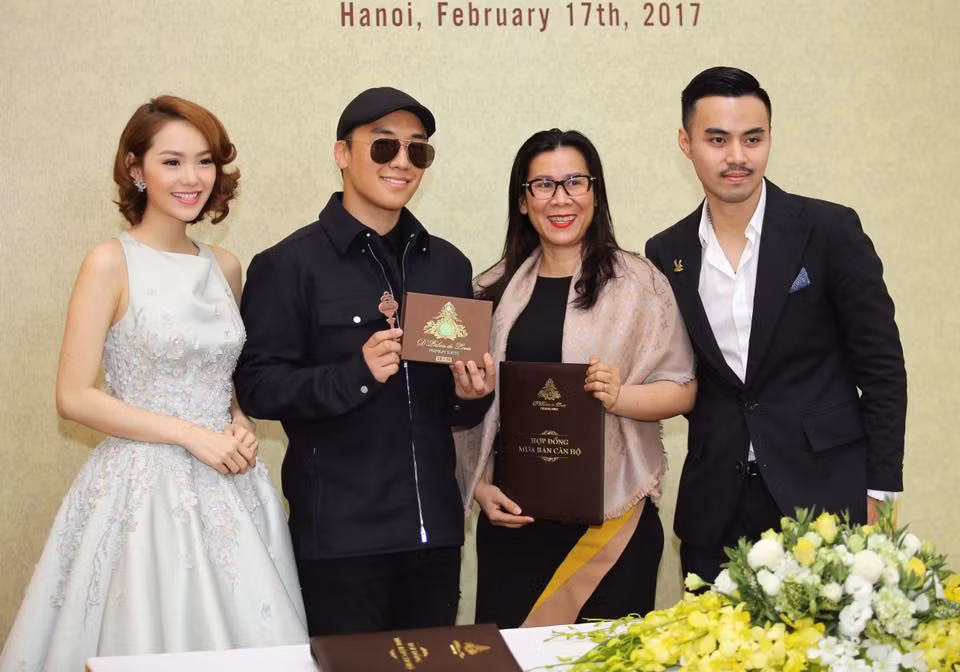 Căn hộ là quà tặng đặc biệt mà anh nhận được từ ông chủ Tập đoàn Tân Hoàng Minh. Ảnh: Facebook Hằng Lê.