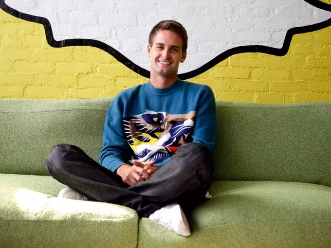 Evan Spiegel sở hữu khối tài sản 3,5 tỷ USD. Anh được cho là đã bỏ ra hơn 890.000 USD để đảm bao anh ninh cá nhân năm 2016.