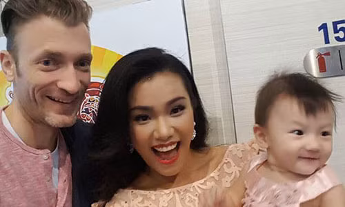 "Phat sot" voi nhung nhoc ti lai Tay sieu dang yeu cua sao Viet-Hinh-5