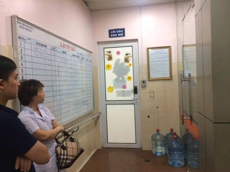 Loi nhan chung vu hang chuc con do xong vao benh vien chem nguoi-Hinh-2