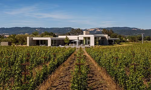 Sieu dinh thu nghin ty gay soc vi vuon nho rong bat ngan